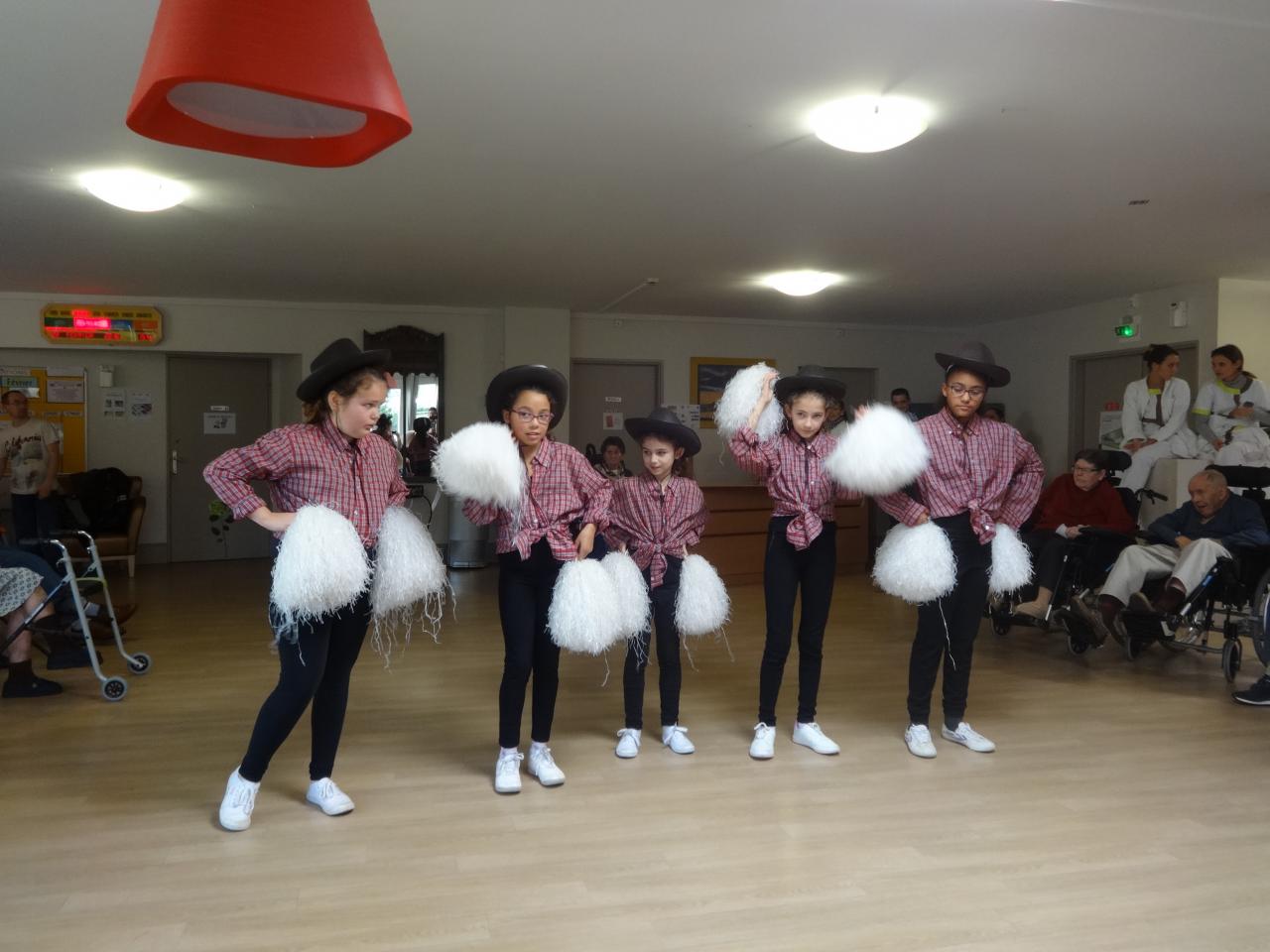 pompom girls 2