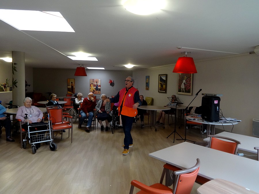 Chanteur des blouses roses 012016 003